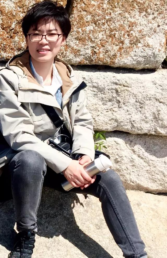 陳子冉《藤花紫蒙茸》